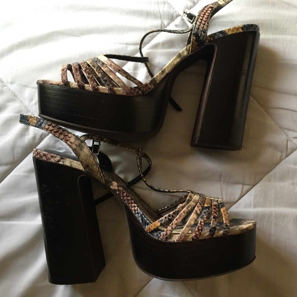 Jeffrey Campbell x Free People Platform Snakeskin 70s Strappy Block Heels 🐍 - Picture 5 of 14